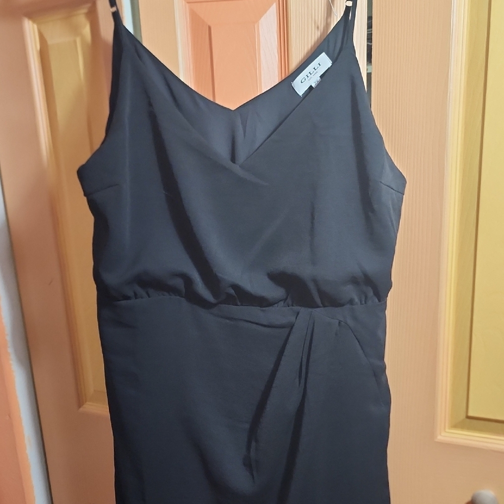Elegant Black Slip Dress with V-Neck